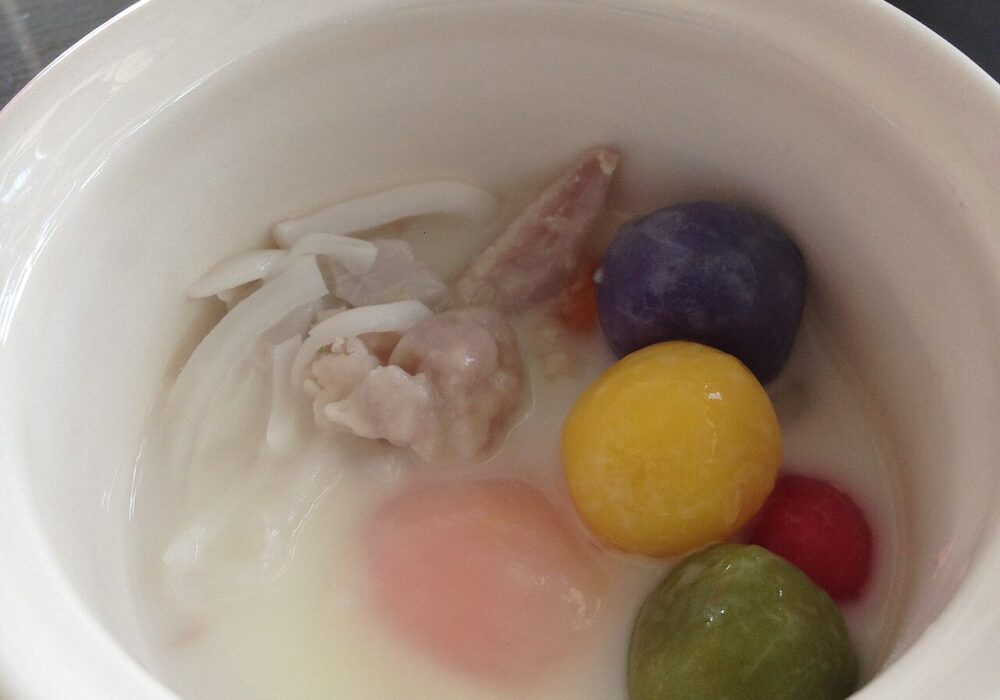 บัวลอย