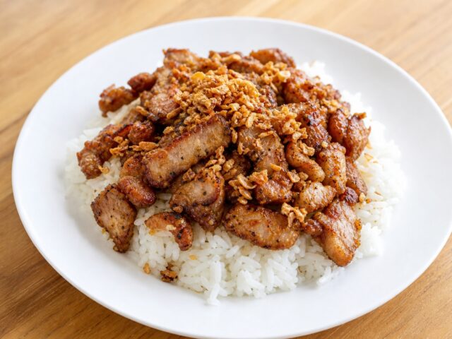 หมูทอดกระเทียมพริกไทย